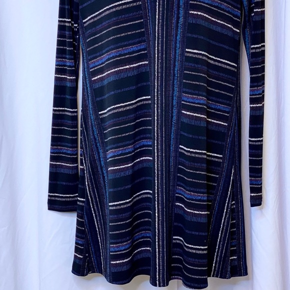 BCBGGeneration Striped Blouse - Picture 4 of 4